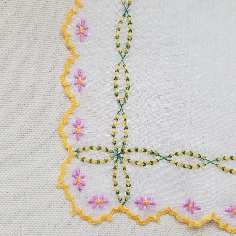 VTG Hand-Embroidered Pink, Green & Yellow Handkerchief - Picture 4 of 6
